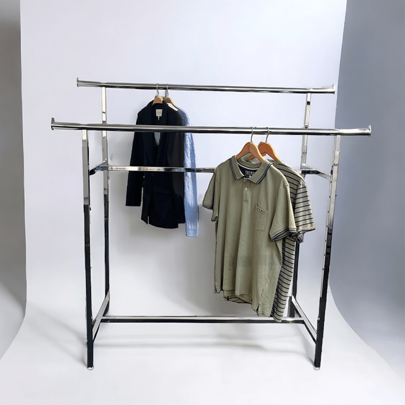 Krom Twin dobbeltstativ til tøj i butik