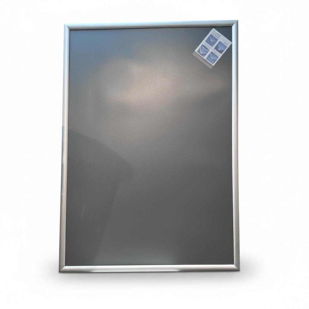 Snaprammeskilt 70 x 100 cm – velg farge