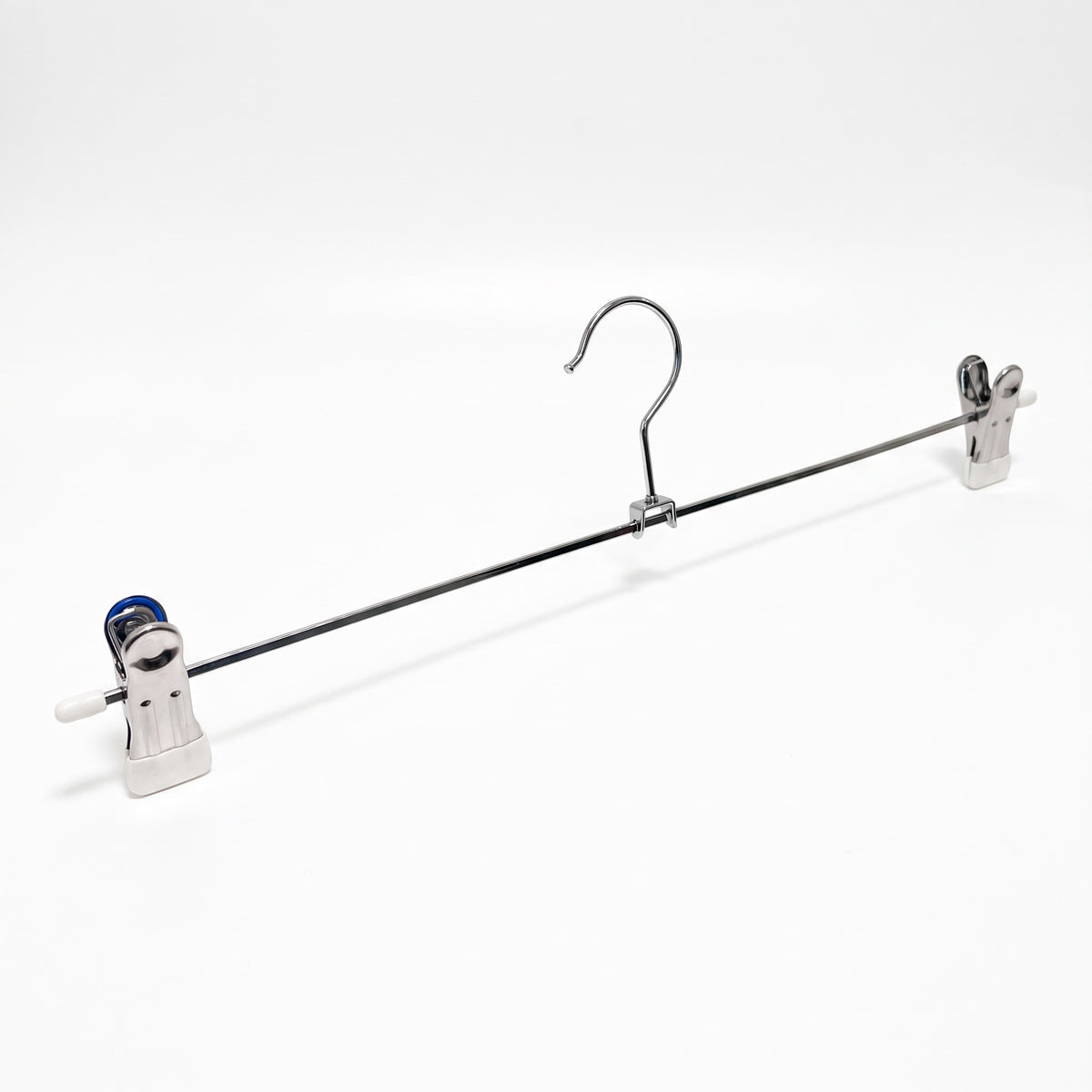 Metall buksehenger i hvit, 40 cm. Pris ved kjøp av min. 300 stk.