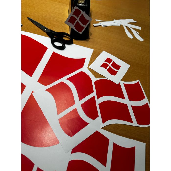 Plakat. Dannebrog-flagget, 50 x 70 cm - til klipping