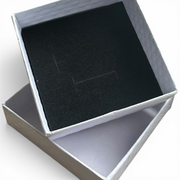 Smykkeeske. Hvit. 7,5 x 7,5 x H3,5 - 20 stk. Pris vist per stk.