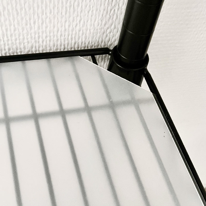 Plastplate, frostet, 44 x 44 cm. Bunnhylle til Boxer