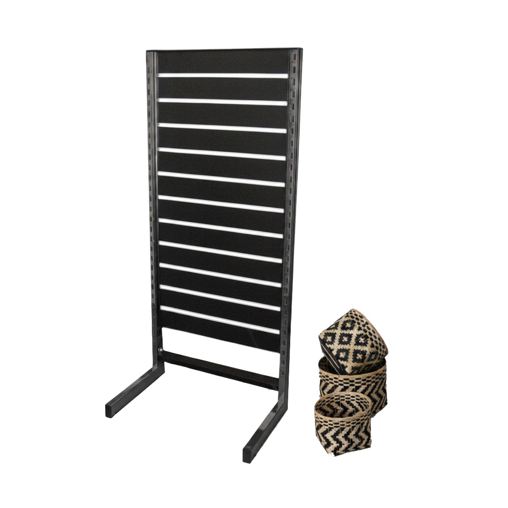 Panelgondol, enkeltsidet, standard panel svart. B67 x D40,5 x H147 cm