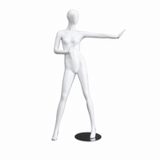 1100 Faceless damebyst. Hvit high gloss med Faceless-hode. H 178 cm. Stop disko