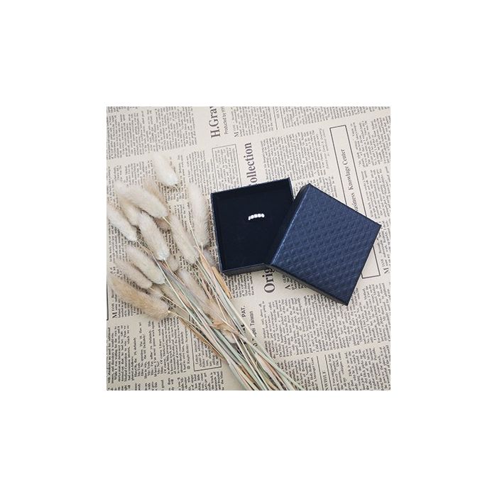 Smykkeeske. Svart. 7,5 x 7,5 x H3,5 - 20 stk. Pris vist pr. stk.