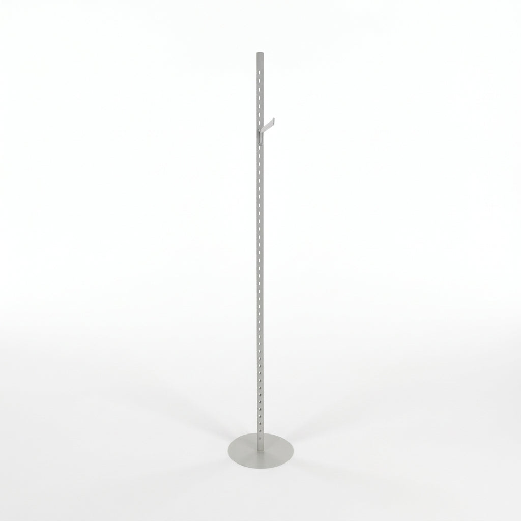 Vindus- / søyledisplay med frontheng. 40 mm, H226 cm. Velg farge