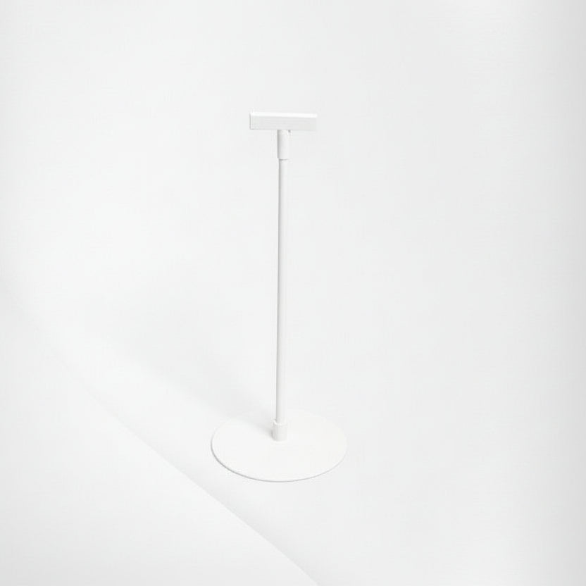 Skiltholder. Plastfot med stang. Fast høyde 33 cm. Hvit
