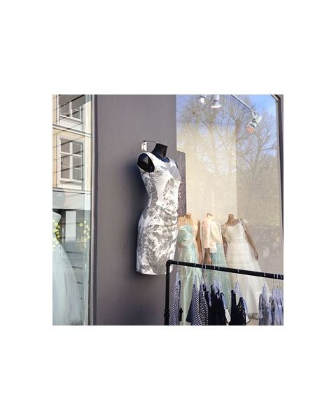 Dametorso - Energy. Sort. H 93 cm.