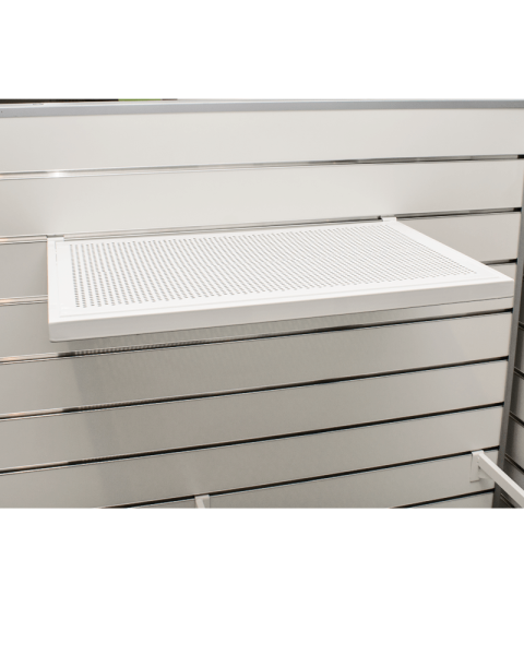 Hylle m/ metallhulplade (59,5 x 37 cm.) - hvit, t/ rillepanel