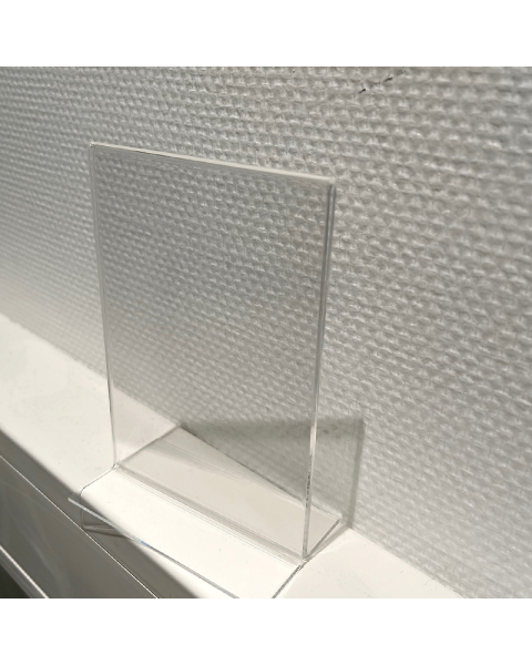 Skilteholder til bord, A6 - lige (åben i bunden)