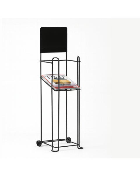 Katalogstander til A4 blade. Sort metal med hjul og skilt. 25 x H 90 cm