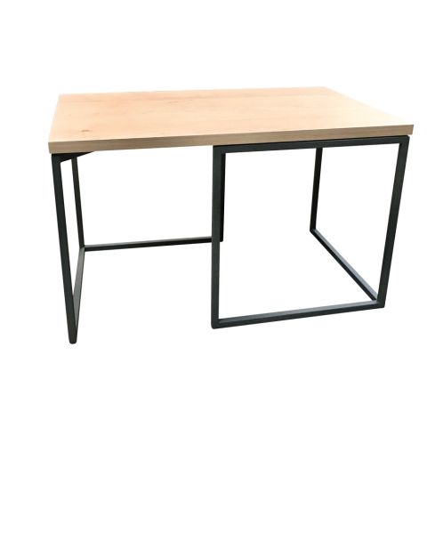 Podie 61 x 37 x H37 cm. - lønn
