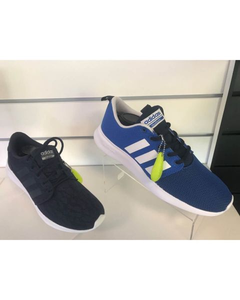 Skoformer. Sort plast