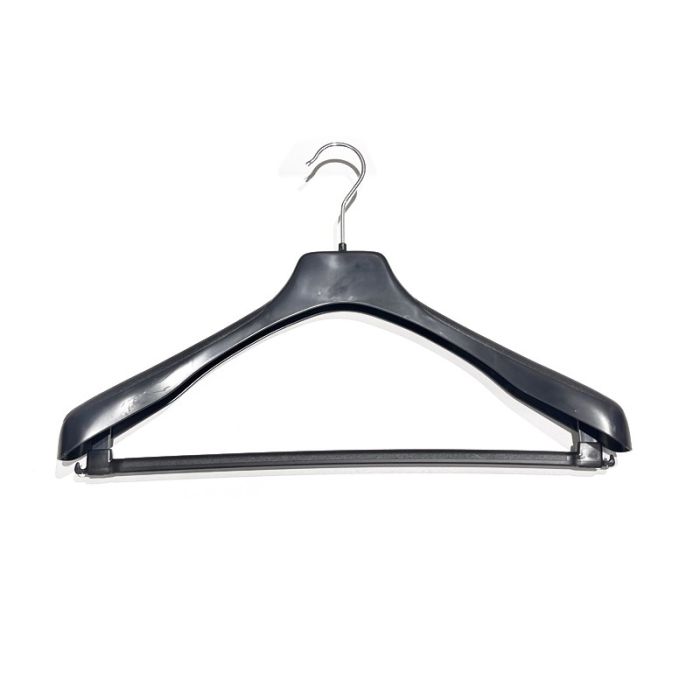 Kraftig jakkehenger, plast, sort, 45 cm, skulder 4,0 cm, med stang pakket med 55 stk. Letveggt