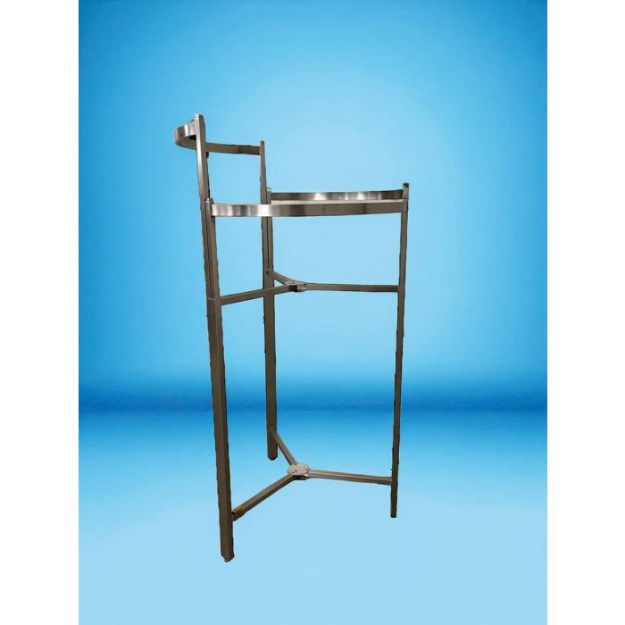 Rundt klesstativ i etager. Børstet satin justerbart. H 175 cm.