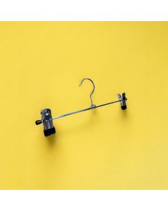 Klemmehenge metall (B 30 cm.) - 100 stk. - alternativ. Sort