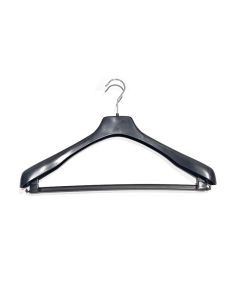 Kraftig jakkehenger, plast, sort, 45 cm, skulder 4,0 cm, med stang pakket med 55 stk. Letveggt