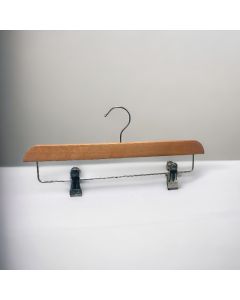 Buksehenger, tre, med kraftige klemmer, natur, 35 cm