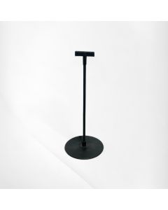 Skiltfot i plast m/rammeholder. Fast høyde 33 cm. T/ plastrammer
