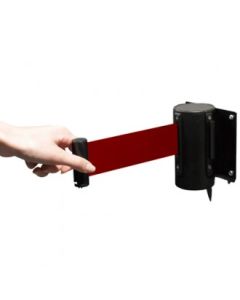 Veggavsperring 2 meter rødt bånd. Sort beslag.
