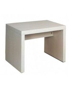 Salgsbord. hvit. høyde 64 cm Længde 90 cm Dybde 40 cm